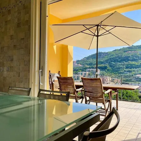 Sugheri Di Mare - By Ligooria Apartamento Pietra Ligure