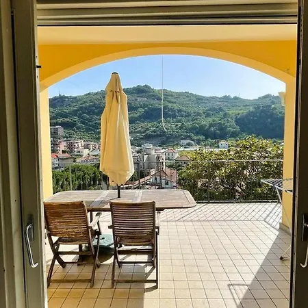 Sugheri Di Mare - By Ligooria Apartamento Pietra Ligure