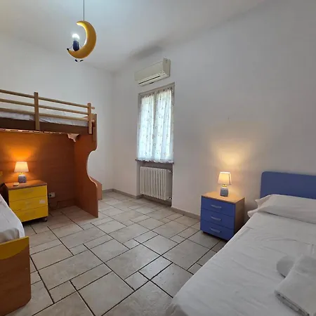 Sugheri Di Mare - By Ligooria Daire