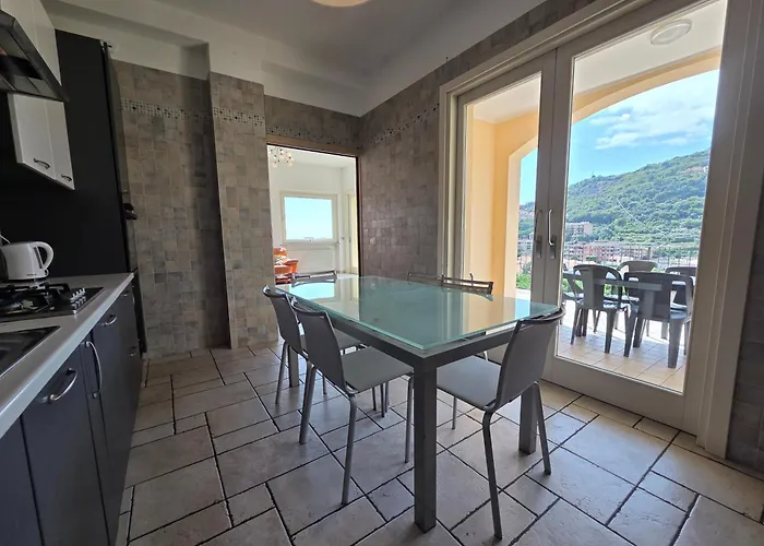 Appartamento Sugheri Di Mare - By Ligooria